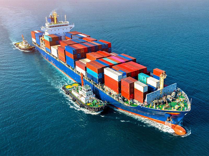 Transport de containers maritimes en Gironde